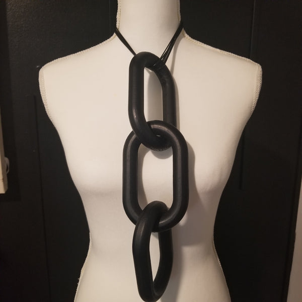 Nardia Wooden Necklace