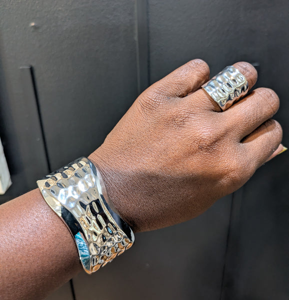 Hammered Chrome Set