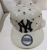 Yank Hat