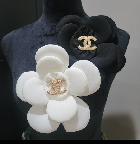 Puff Flower Brooch